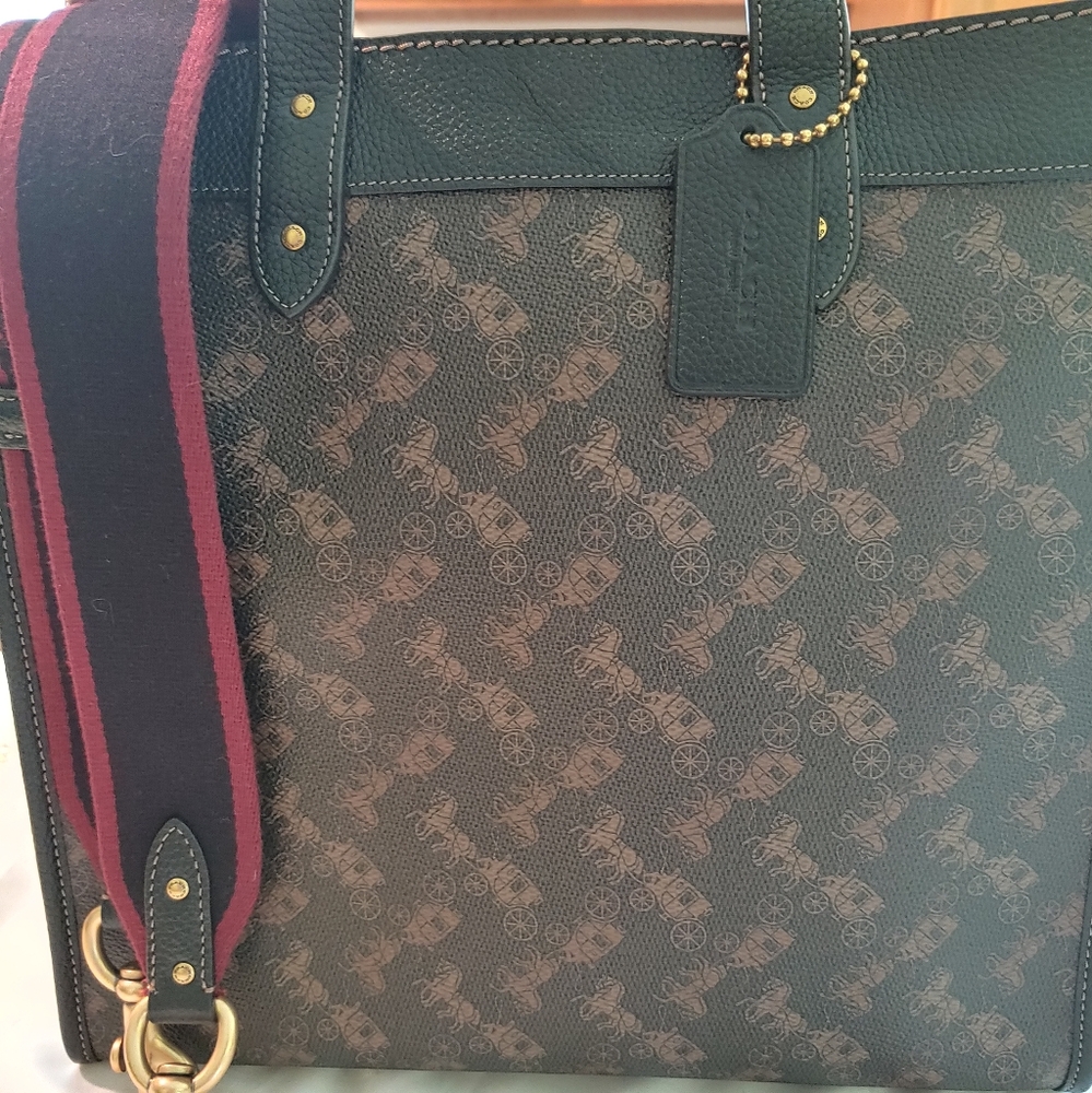 Coach Field Tote 30